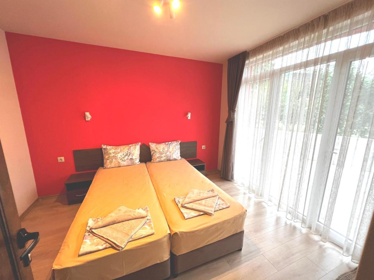 Villa Galiana Simitli Bagian luar foto